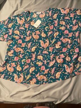 Teal Floral Paisley V-Neck Top with Pink & Yellow Accents 2x
